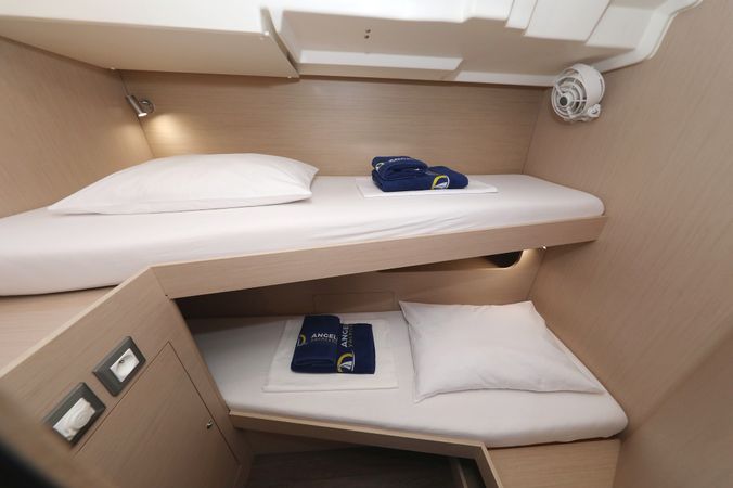 Beneteau Oceanis 51 | Air 1