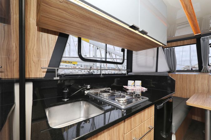 Cobra Yachts 40 | Running Gag I