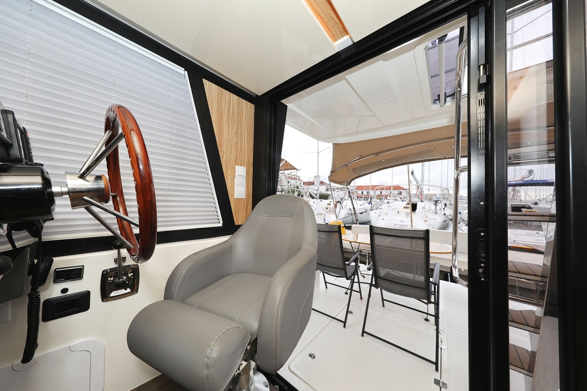 Cobra Yachts 40 | Running Gag I