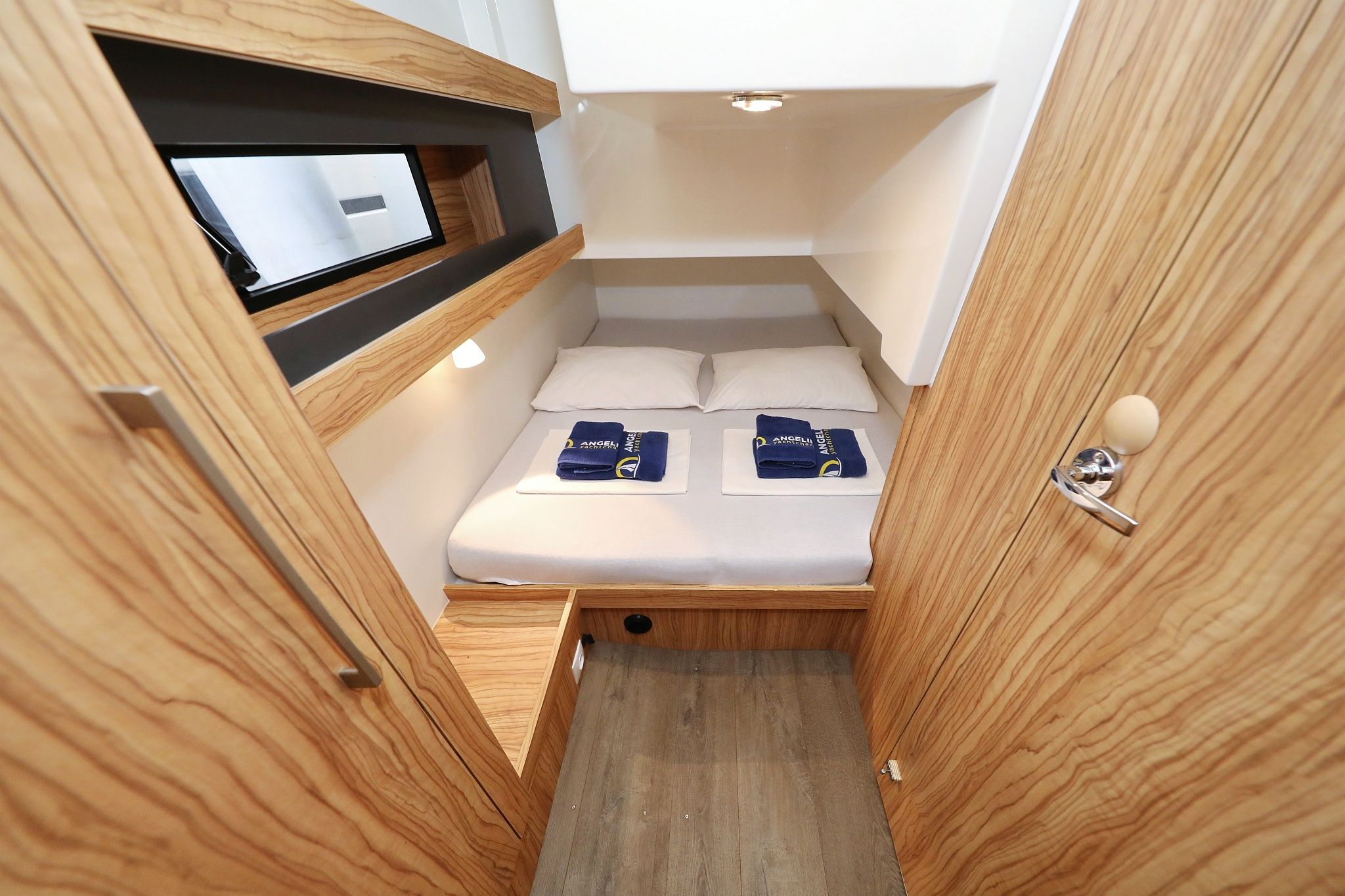 Cobra Yachts 40 | Running Gag I