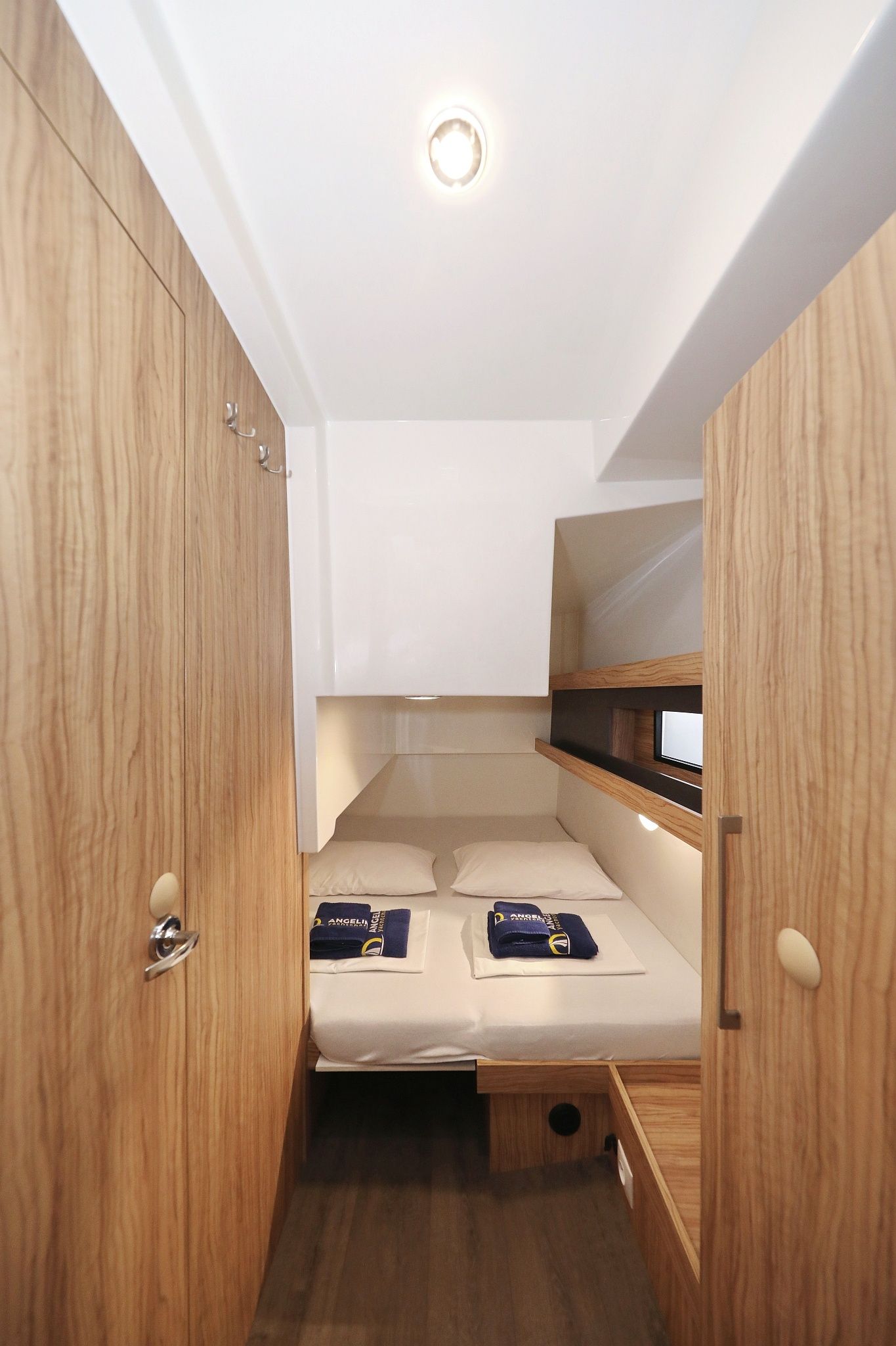 Cobra Yachts 40 | Running Gag I