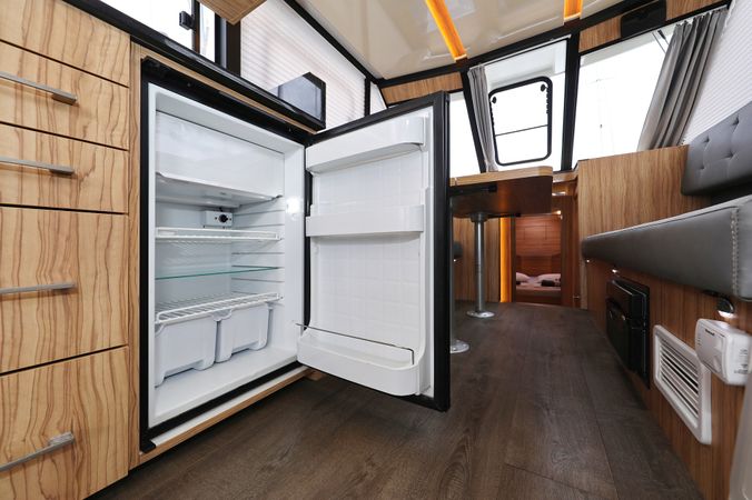 Cobra Yachts 40 | Running Gag I