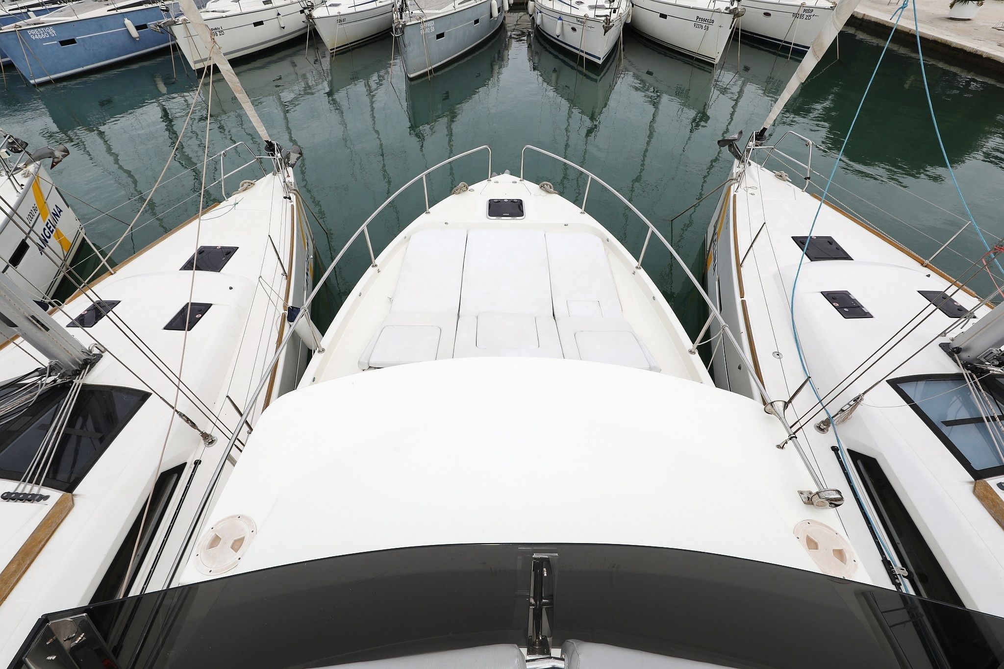 Cobra Yachts 40 | Running Gag I