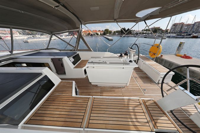 Beneteau Oceanis 51.1 | Jupiter