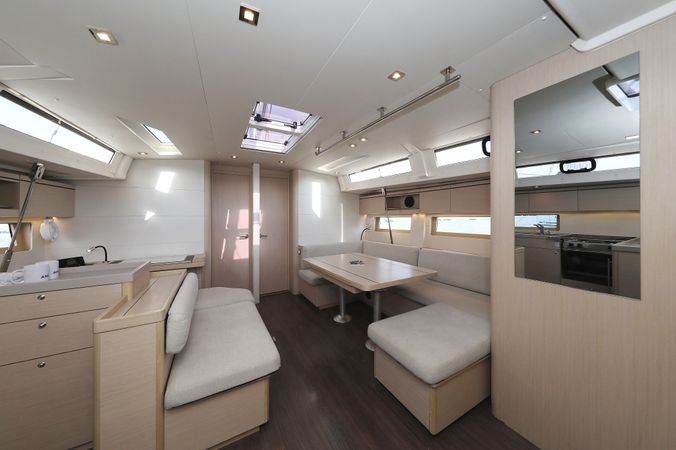 Beneteau Oceanis 51.1 | Jupiter