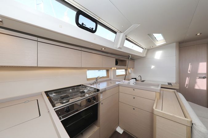 Beneteau Oceanis 51.1 | Jupiter