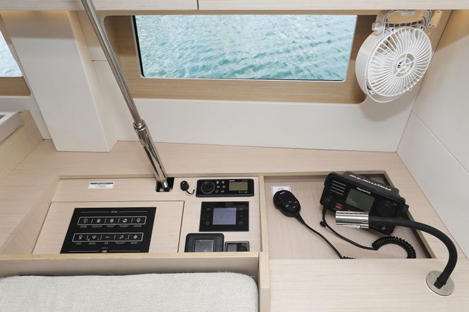 Beneteau Oceanis 51.1 | Jupiter