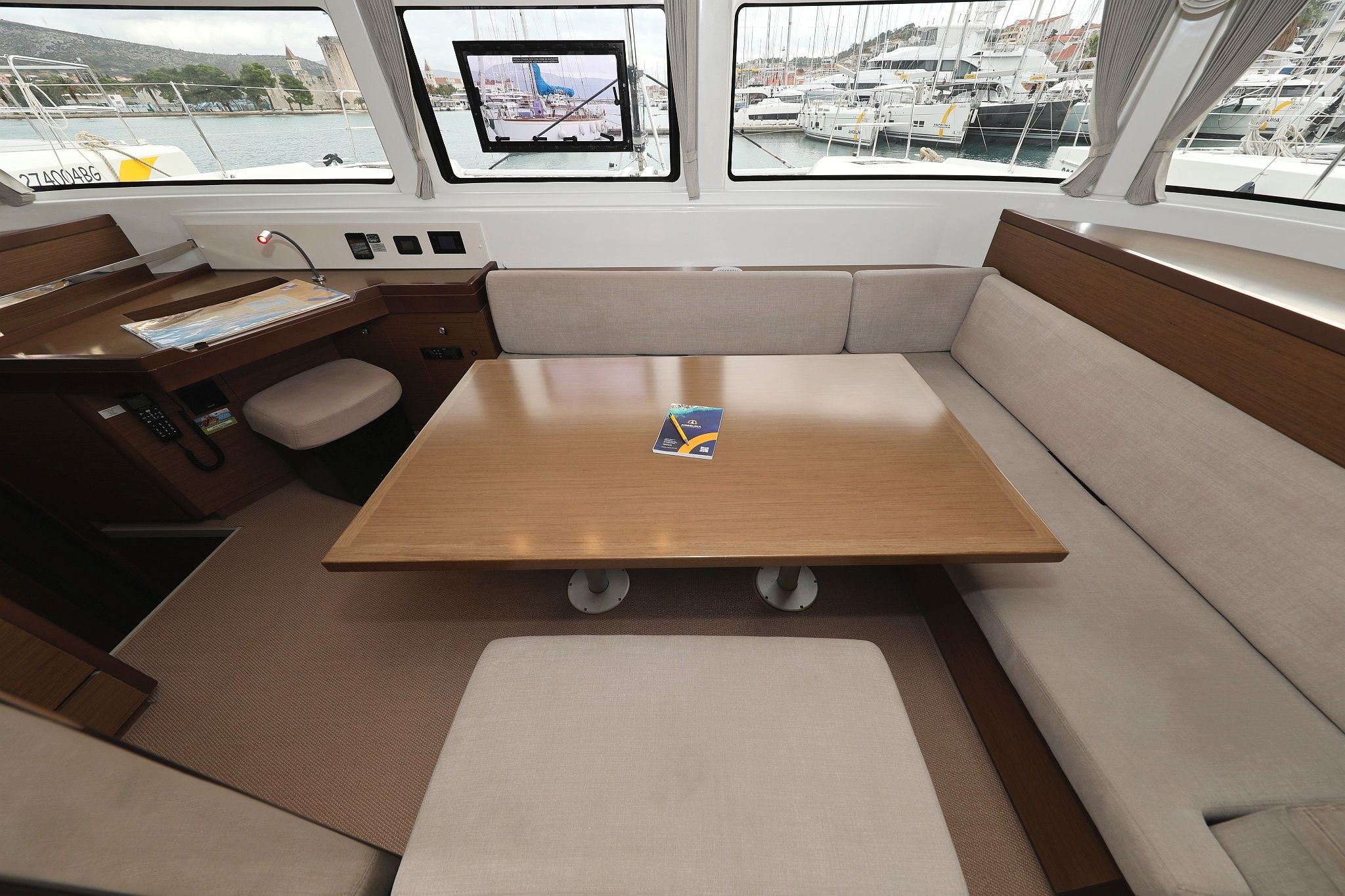 Lagoon 46 | Barbarella 3