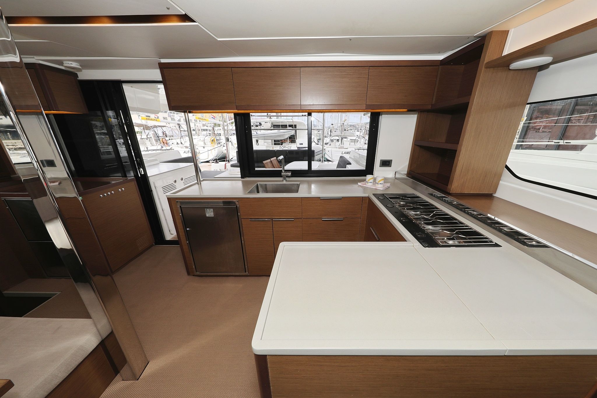 Lagoon 46 | Barbarella 3