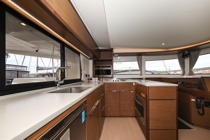 Lagoon 46 | Excellence