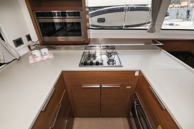 Lagoon 46 | Excellence