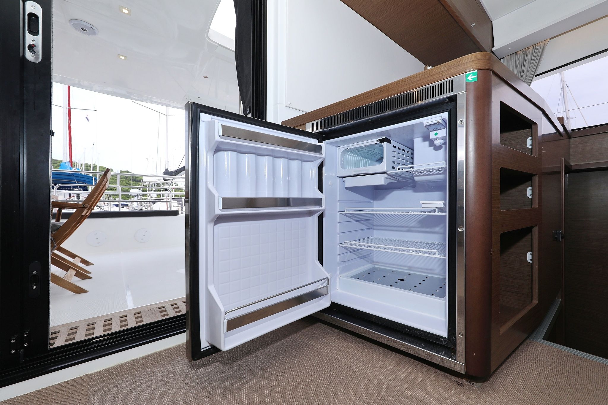 Lagoon 42 | Air Wave