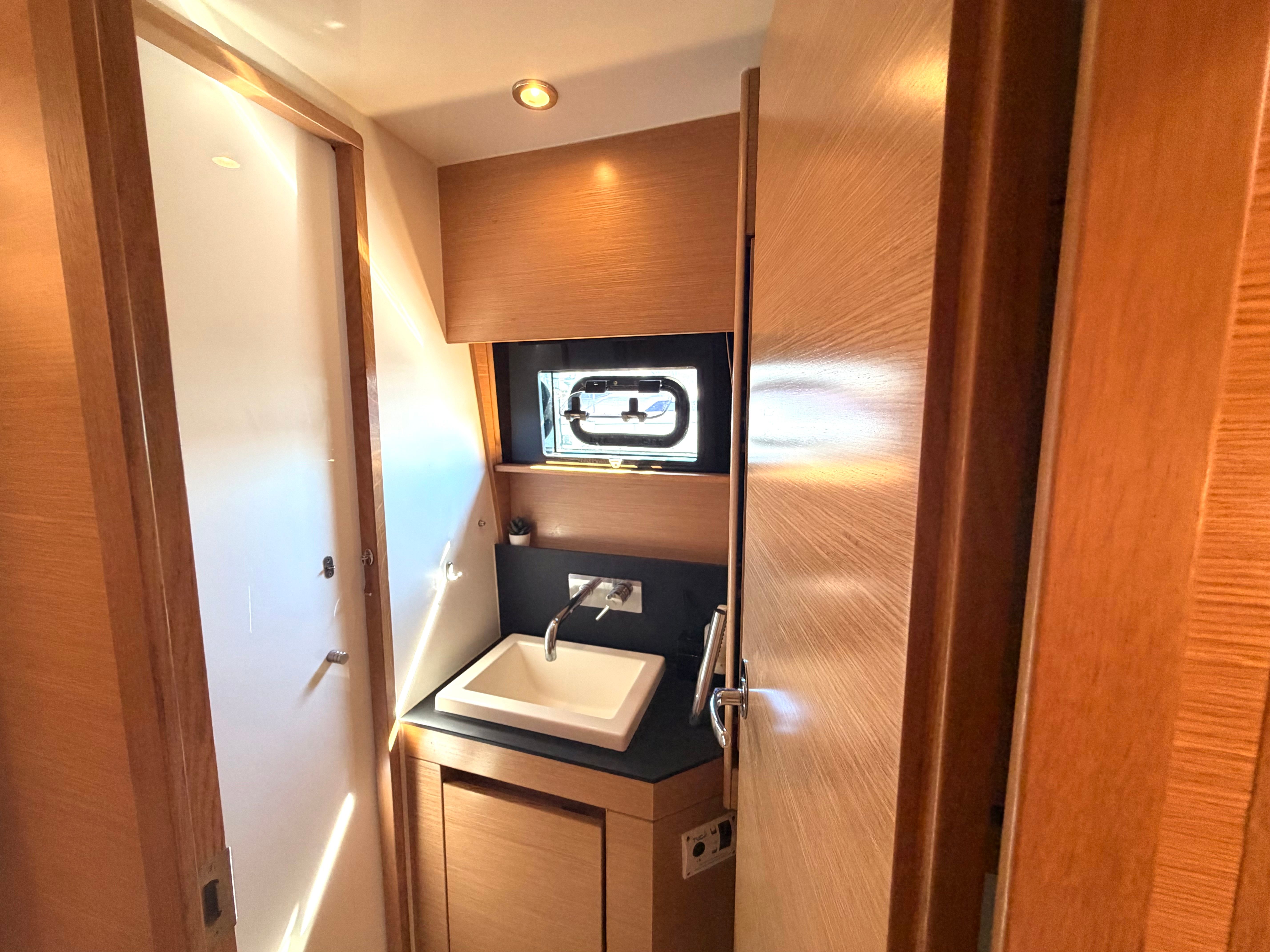 Nautitech 46 Fly | Sithonia