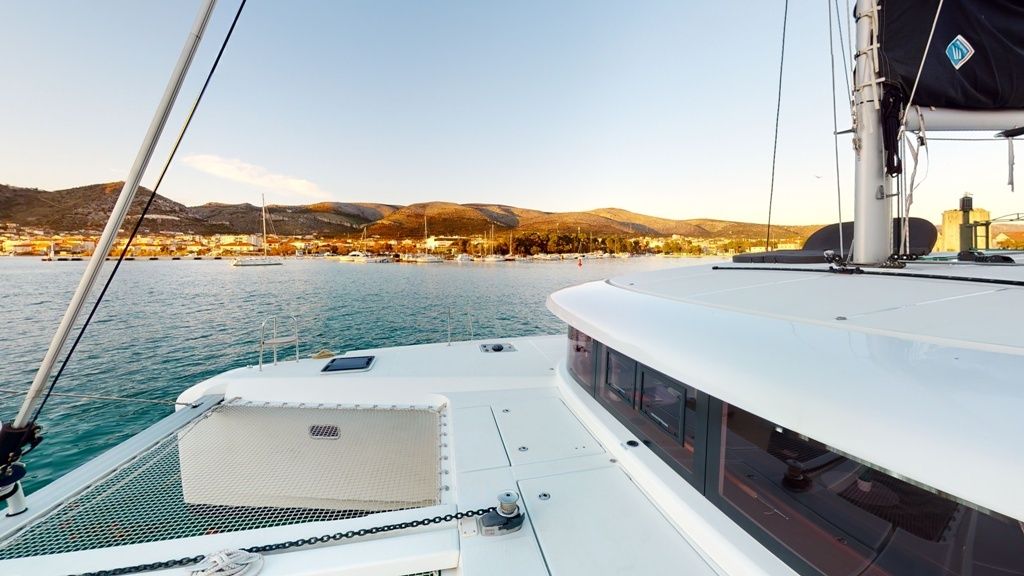 Lagoon 42 | Best Friends 1