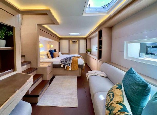 Lagoon Seventy 7 | Twin Flame