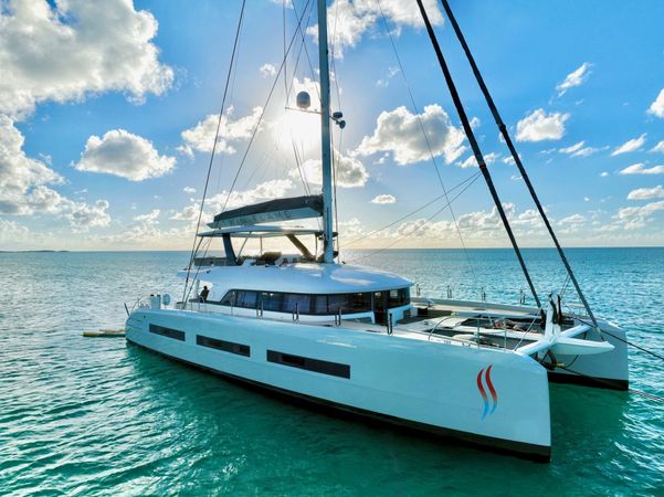 Lagoon Seventy 7 | Twin Flame