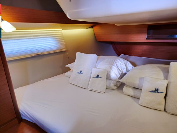 Dufour 430 | Amoroso