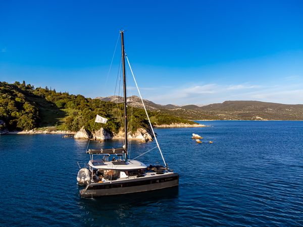 Lagoon 42 | Casta Diva