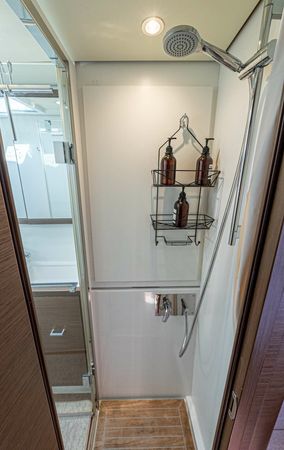 Lagoon 620 | Mahasattva