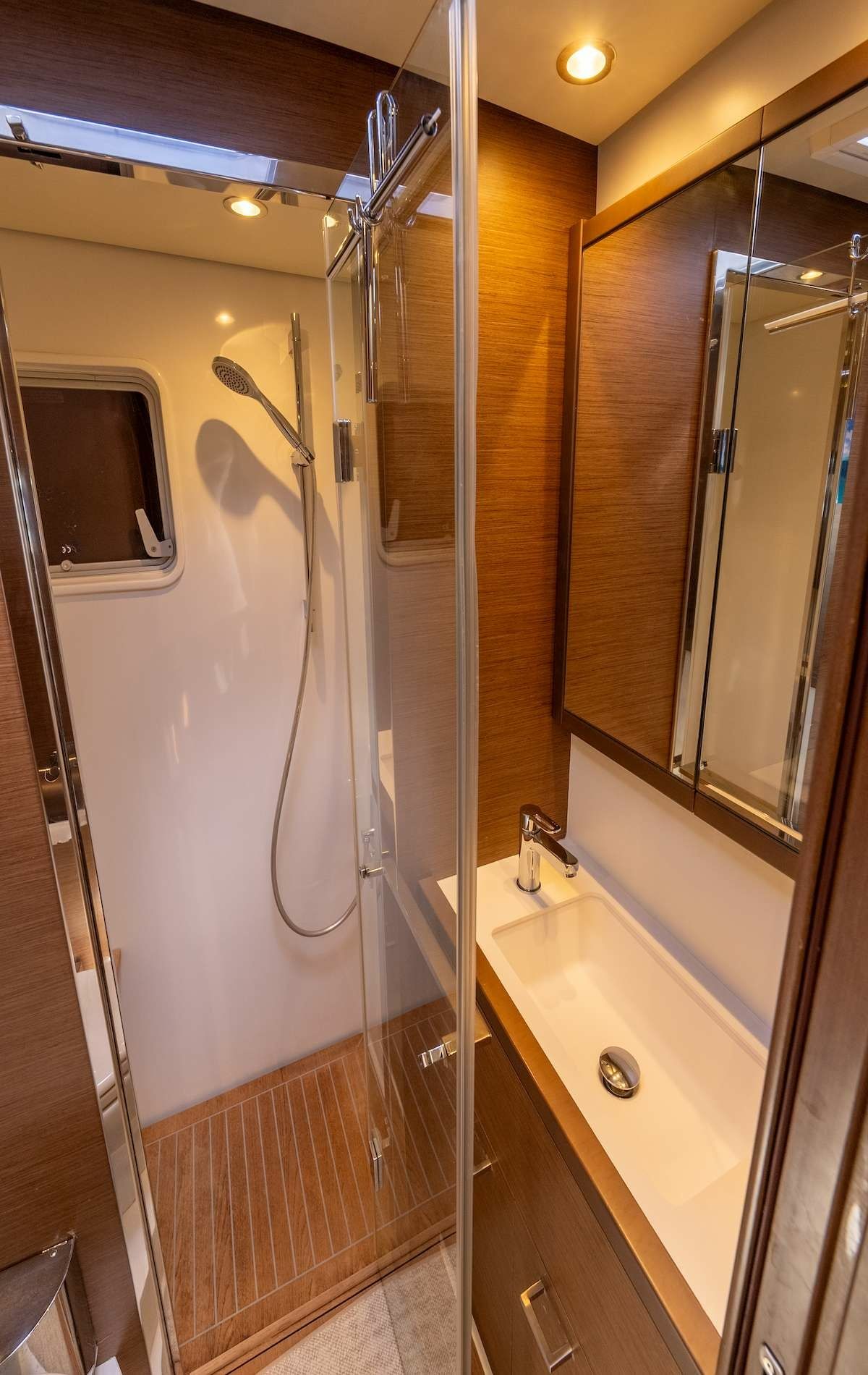 Lagoon 620 | Mahasattva