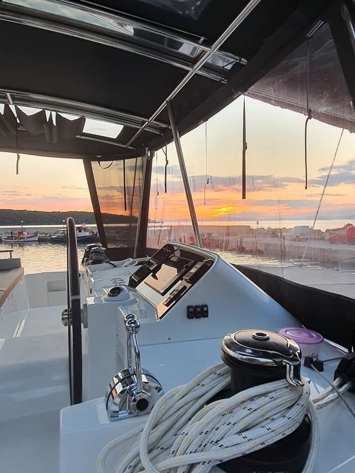 Lagoon 450 F | Alkyone