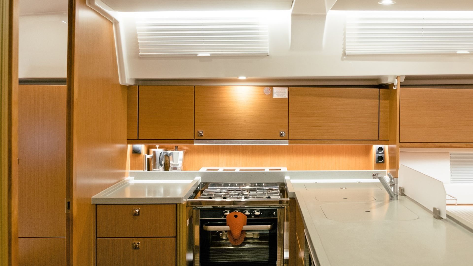 Bavaria C45 | Dawn