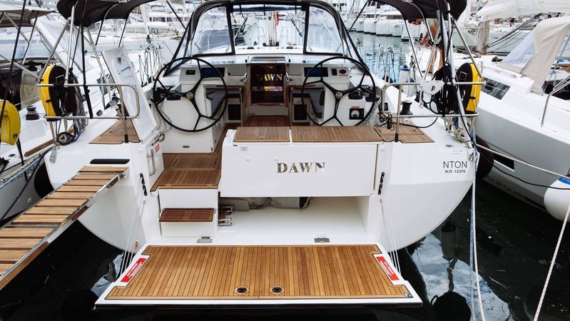 Bavaria C45 | Dawn