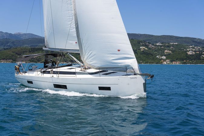 Bavaria C45 | Dawn