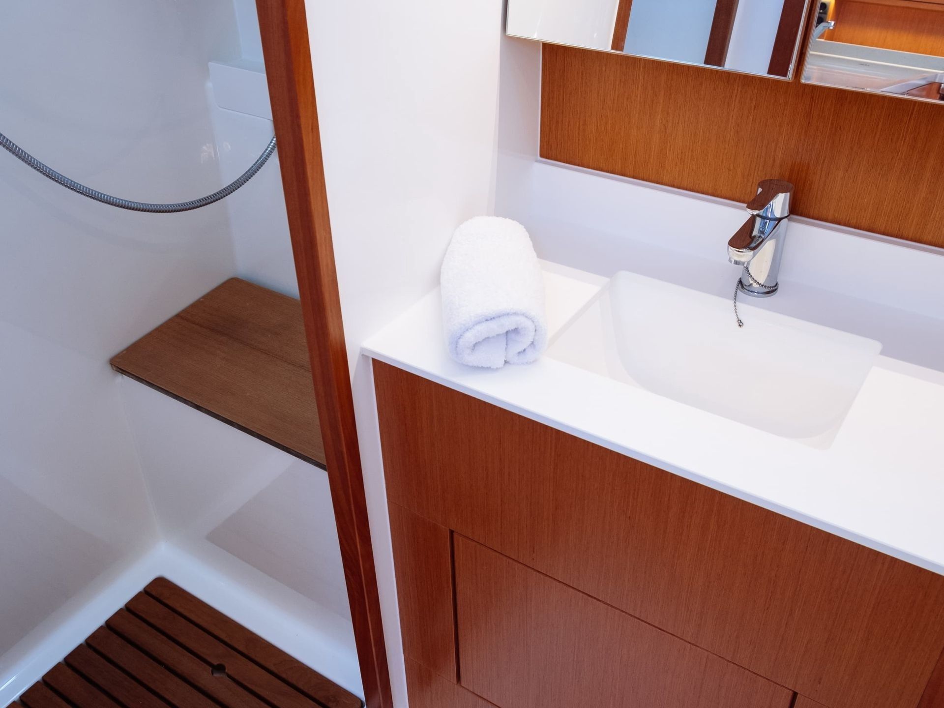 Bavaria C45 | Dawn