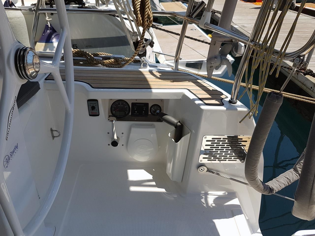 Bavaria Cruiser 37 | Crush