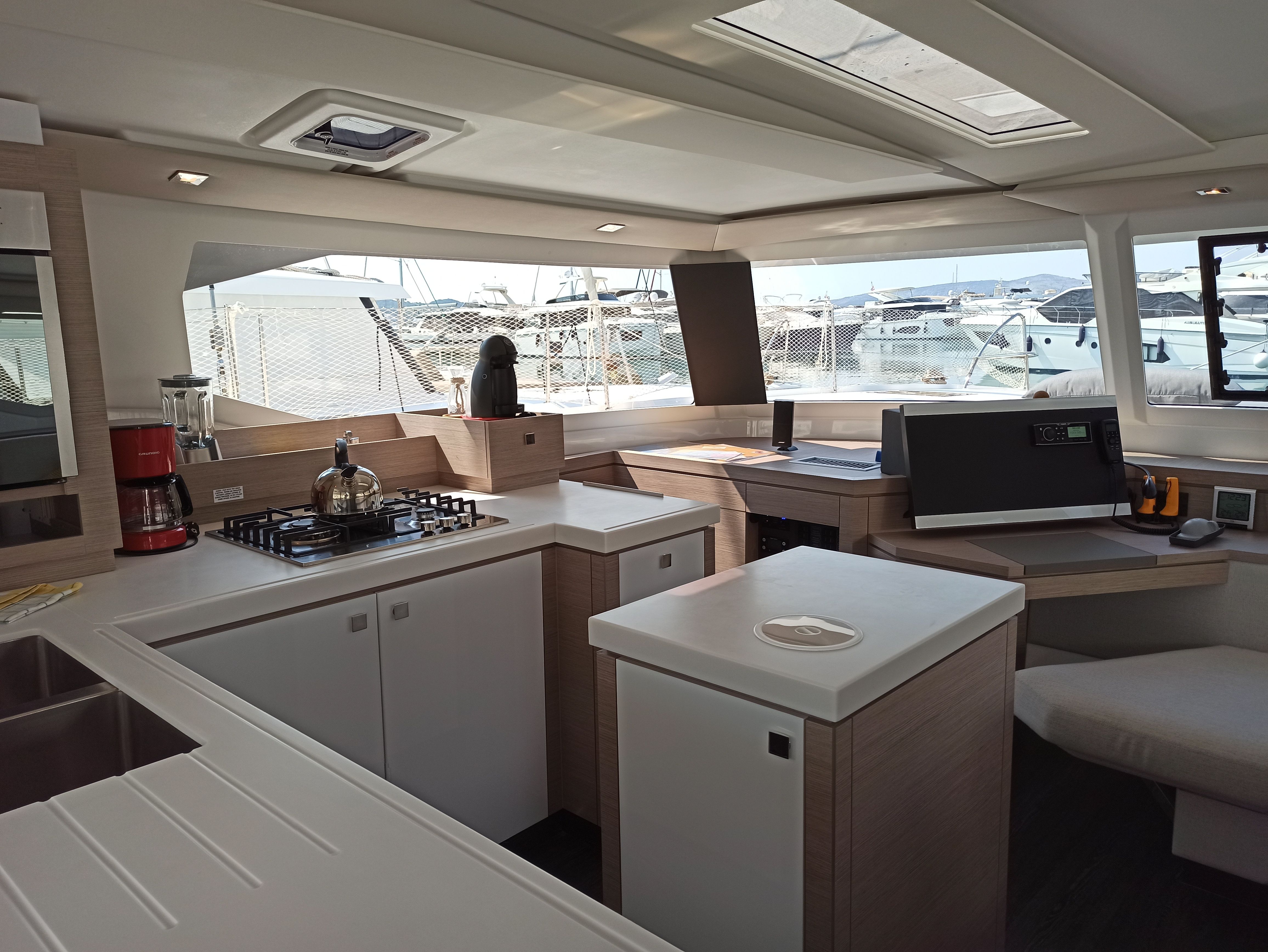 Fountaine Pajot Saona 47 | Desafinado