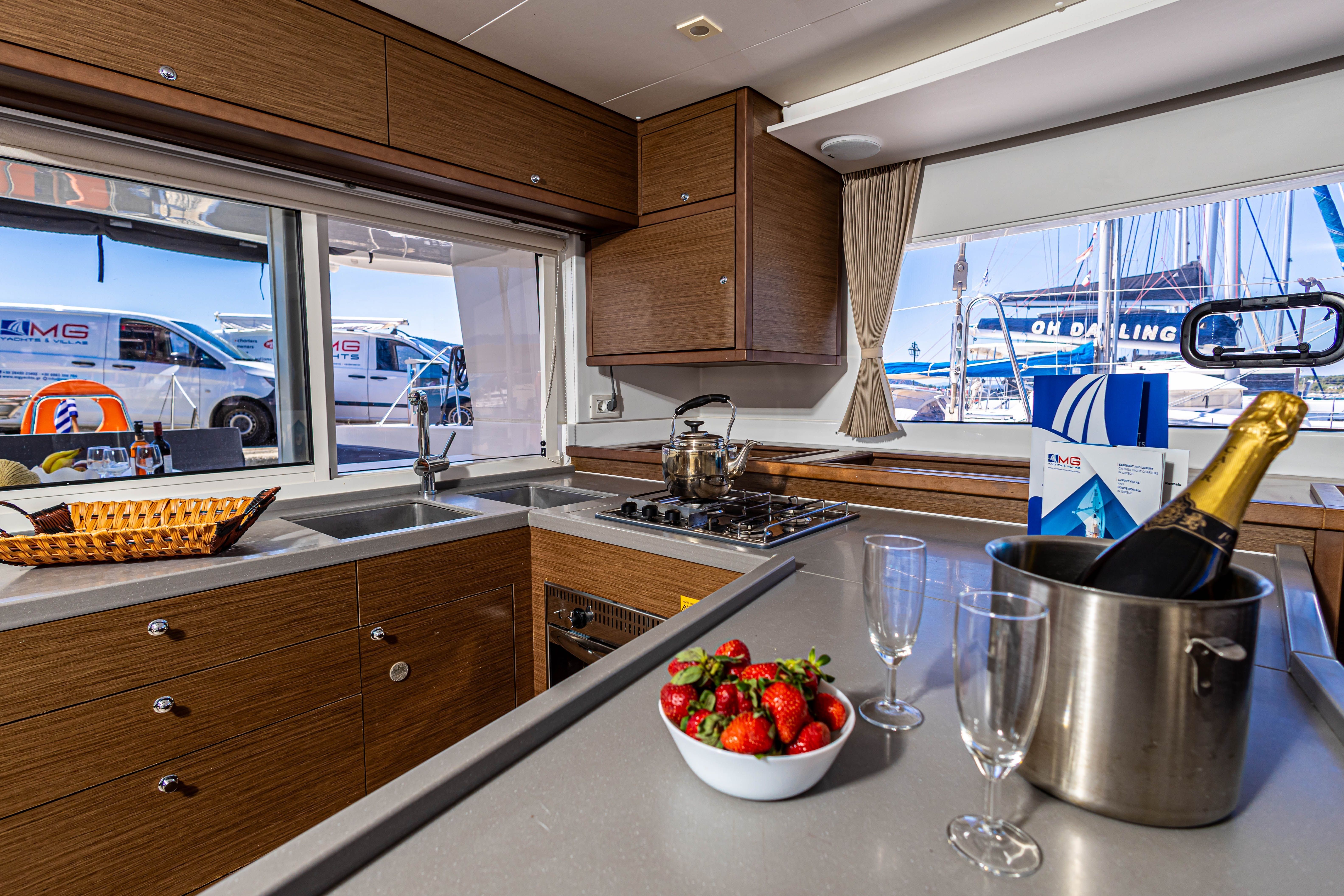 Lagoon 450 F | Mary One