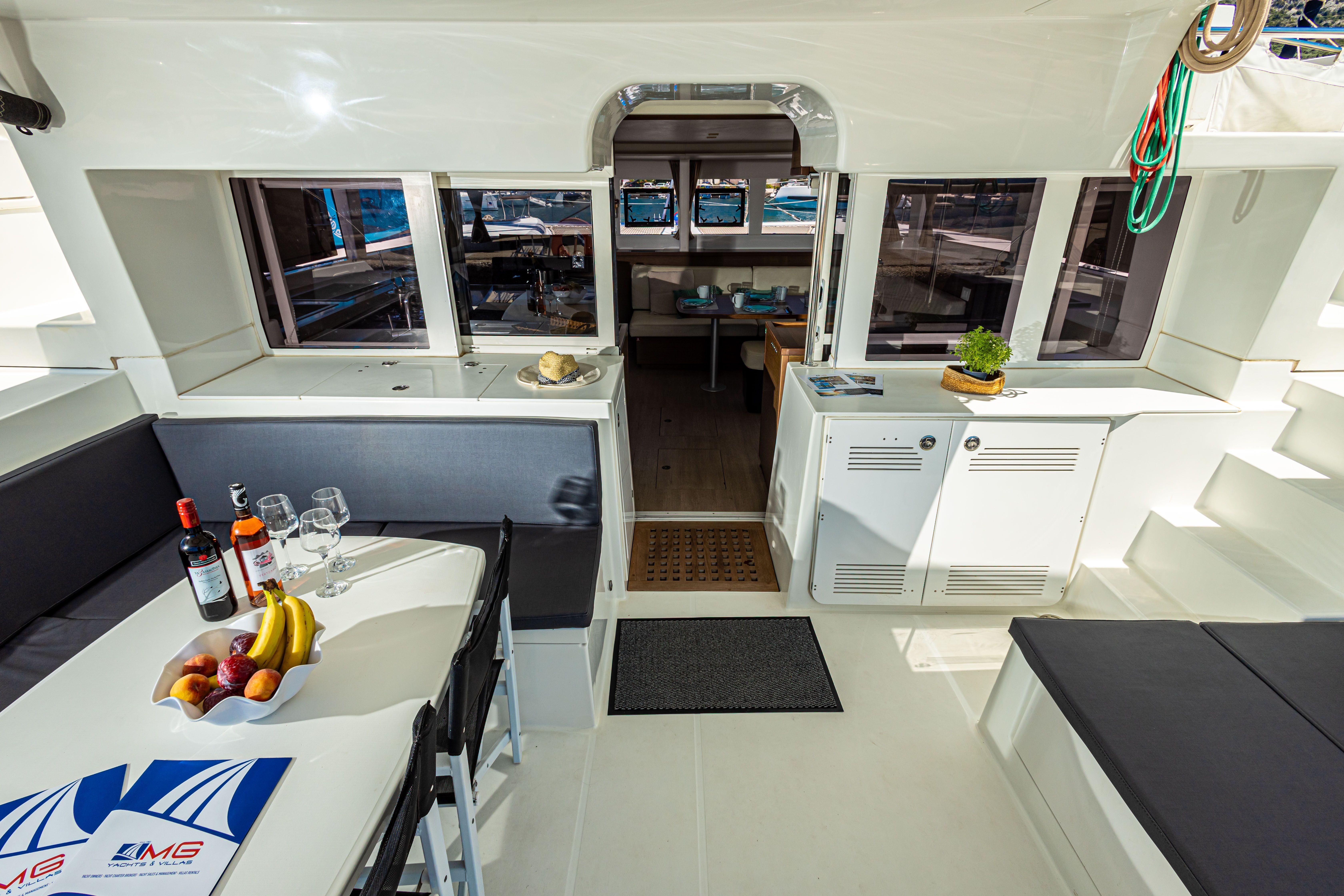 Lagoon 450 F | Mary One