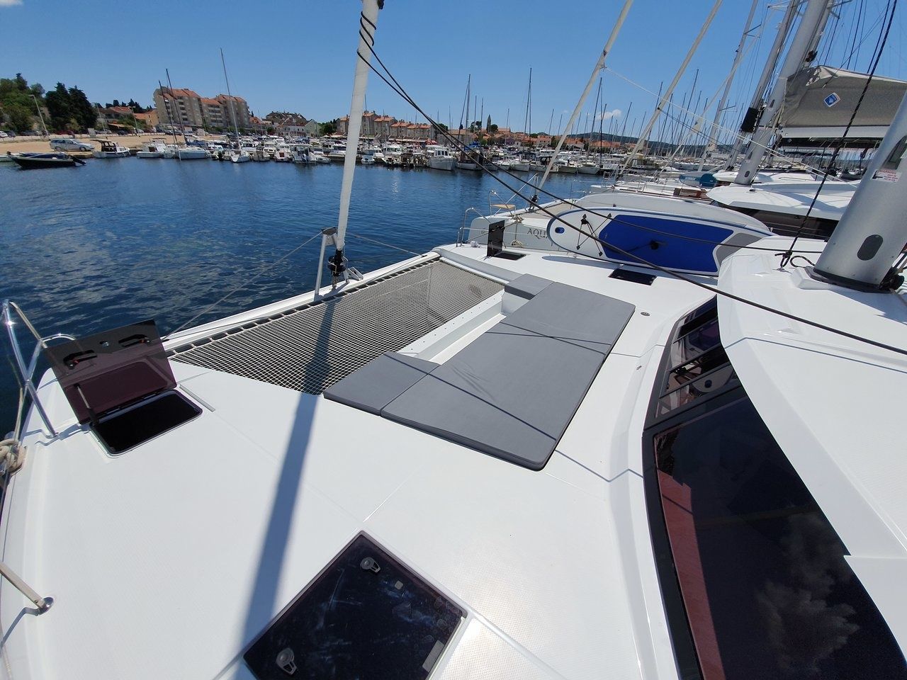 Fountaine Pajot Astrea 42 | Discordia