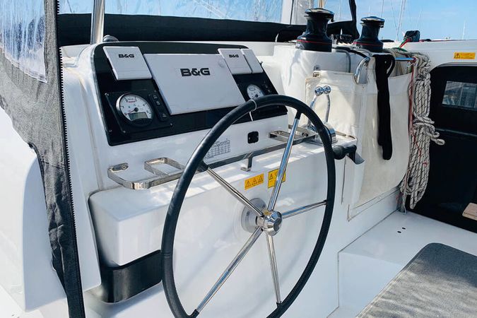 Lagoon 42 | Burguesinha