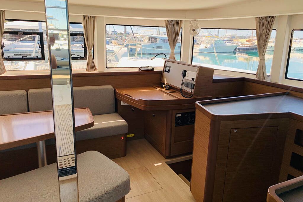 Lagoon 42 | Mayialena