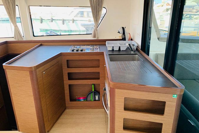 Lagoon 42 | Mayialena