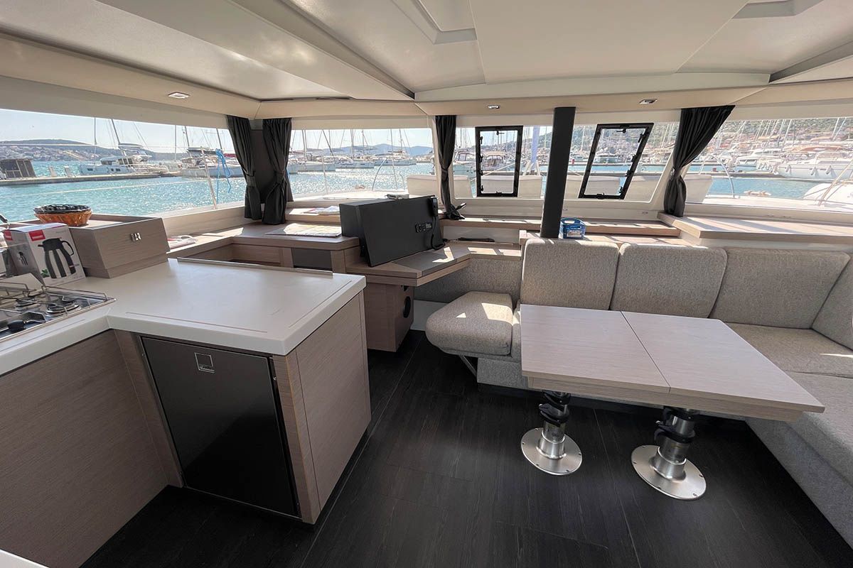 Fountaine Pajot Astrea 42 | Barramundi 3