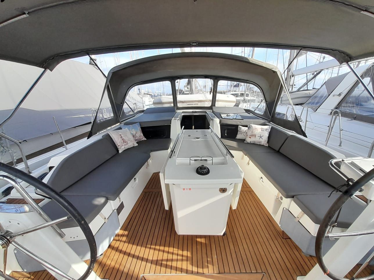 Beneteau Oceanis 46.1 | Aeolian Melody
