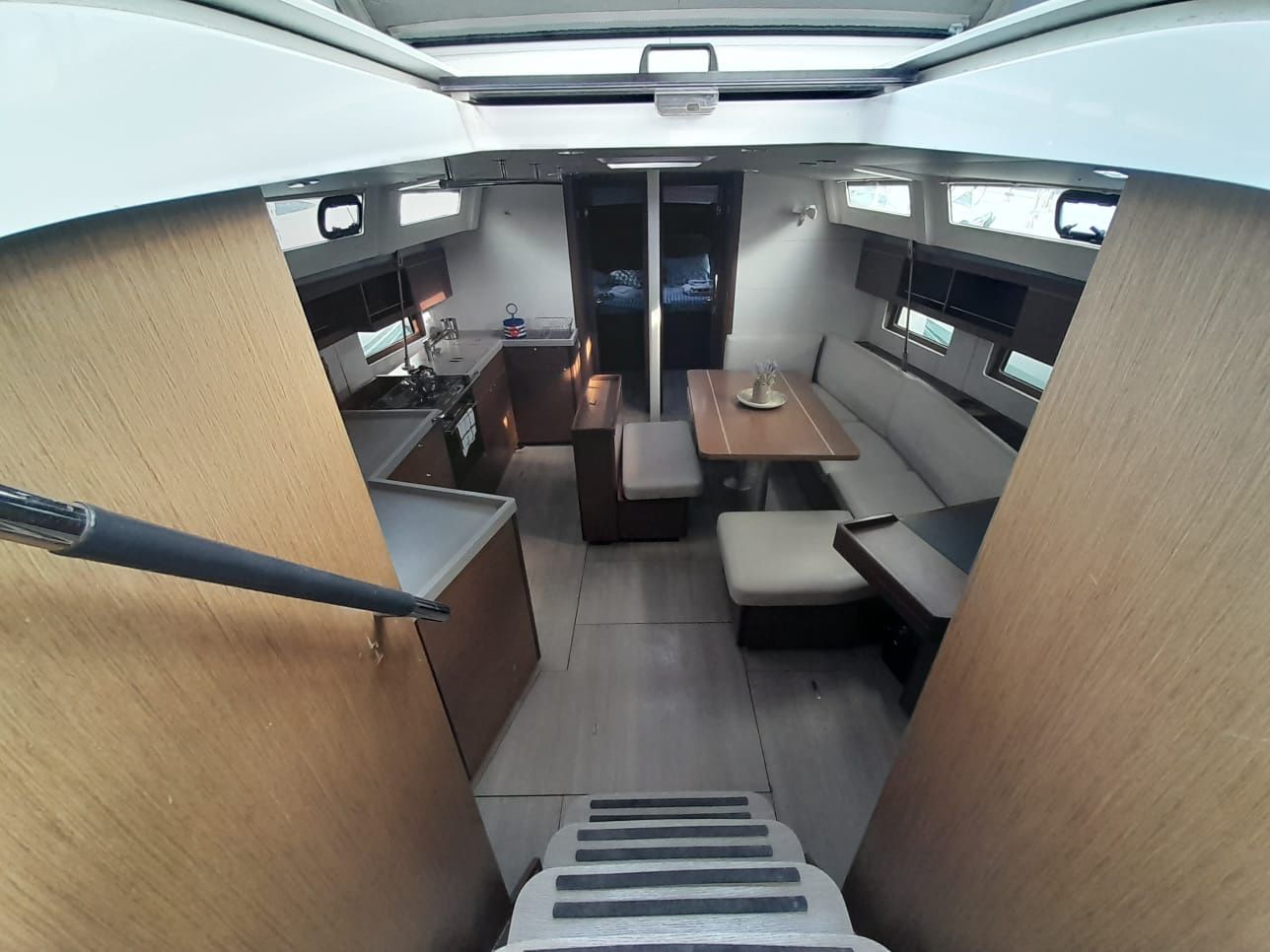 Beneteau Oceanis 46.1 | Aeolian Melody