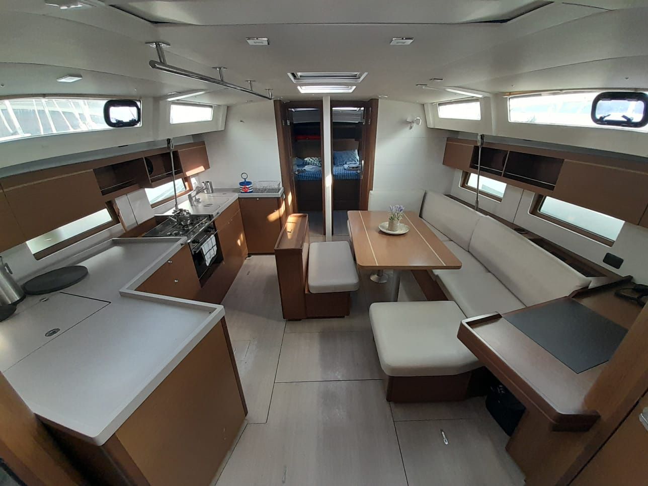 Beneteau Oceanis 46.1 | Aeolian Melody