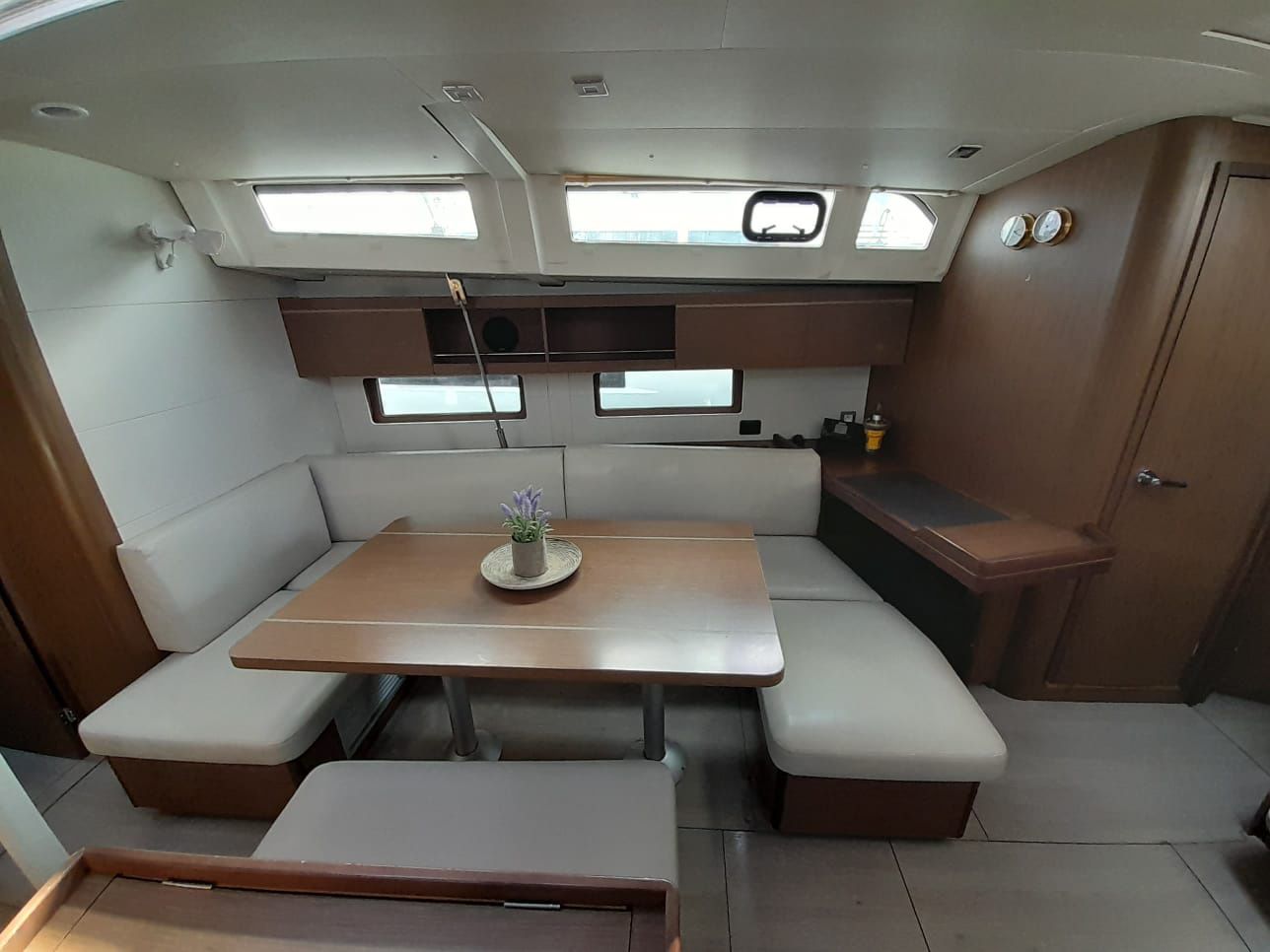 Beneteau Oceanis 46.1 | Aeolian Melody