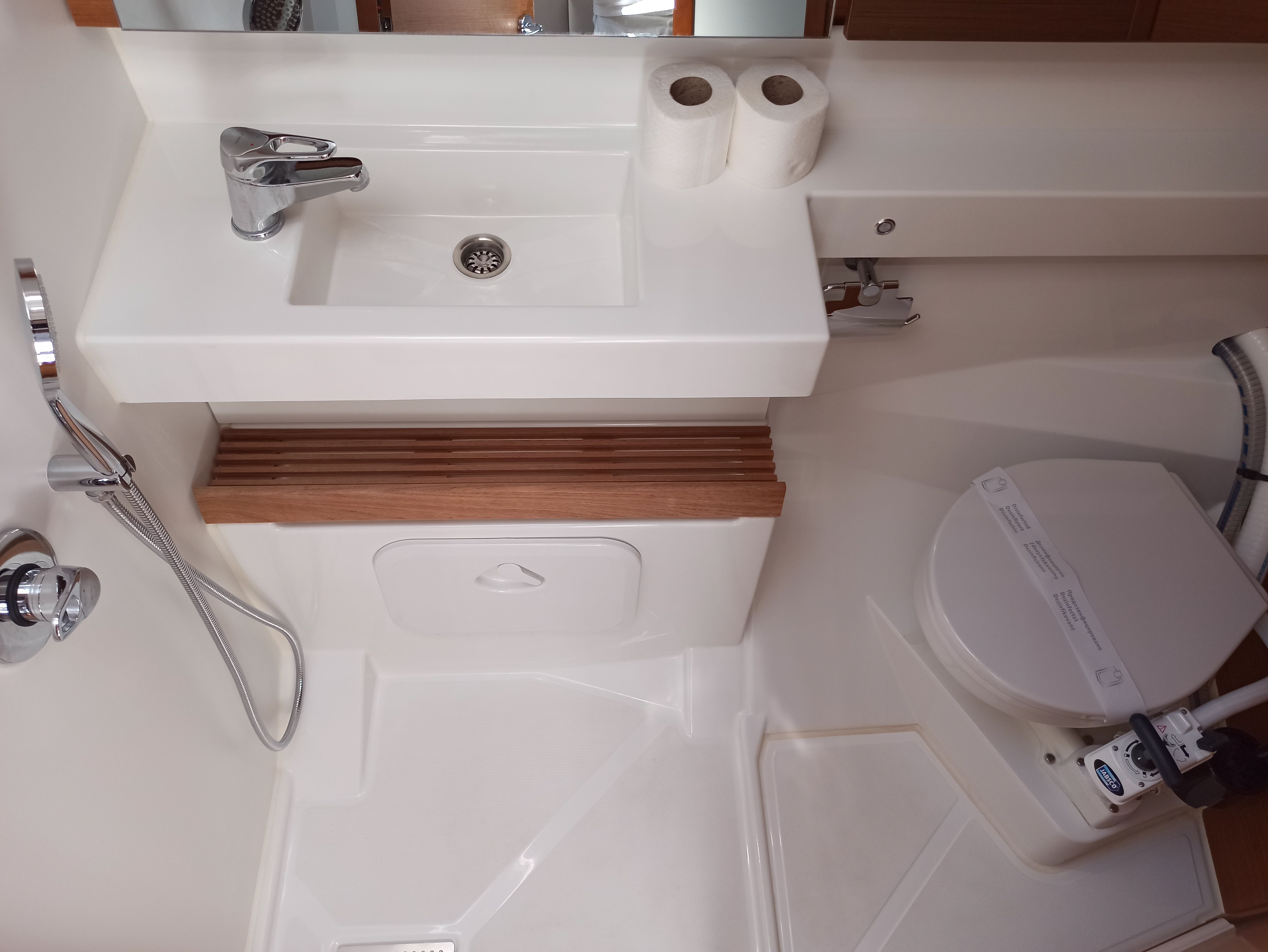 Jeanneau Sun Odyssey 440 | Habibi