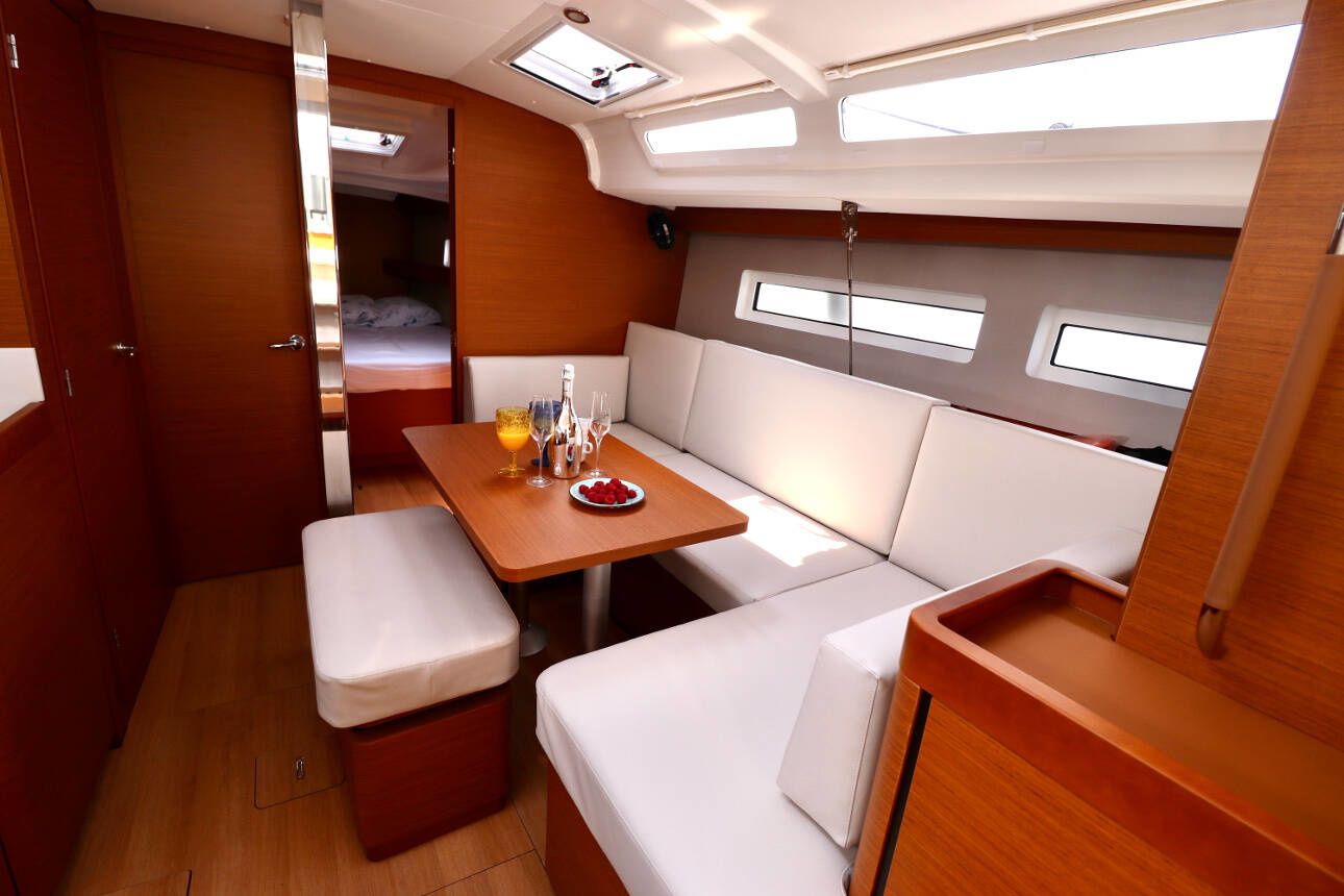 Jeanneau Sun Odyssey 440 | Habibi