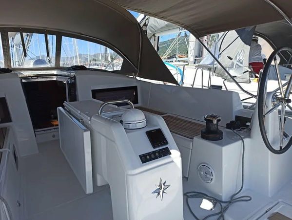 Jeanneau Sun Odyssey 440 | Habibi