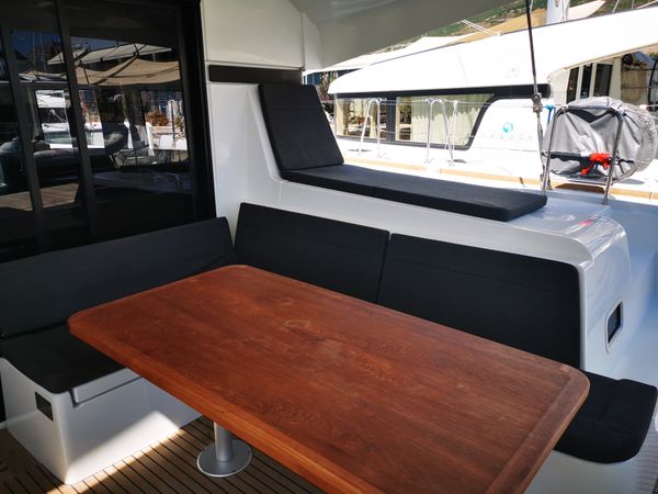 Lagoon 42 | Kobukson