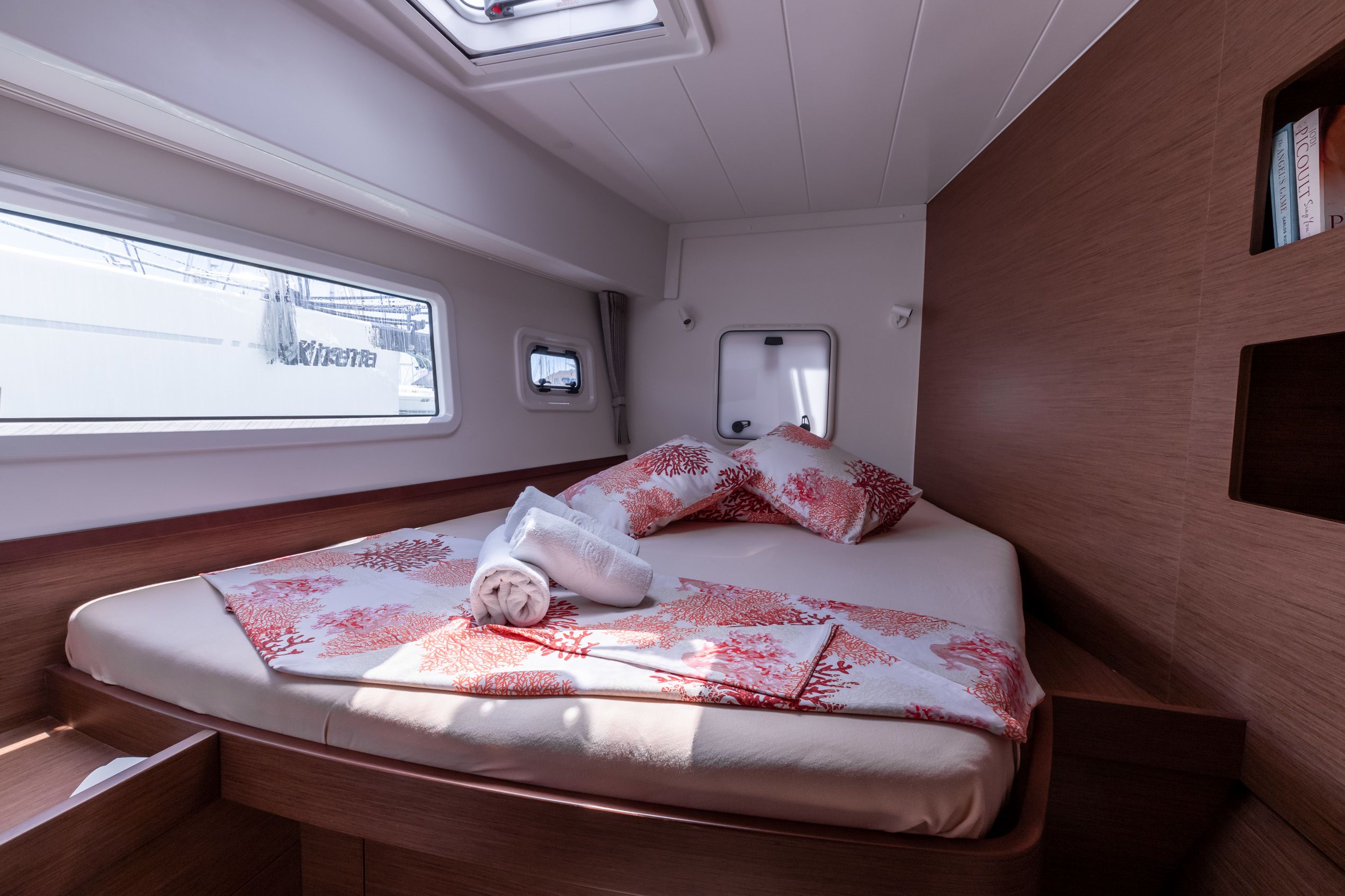 Lagoon 42 | Happy Key