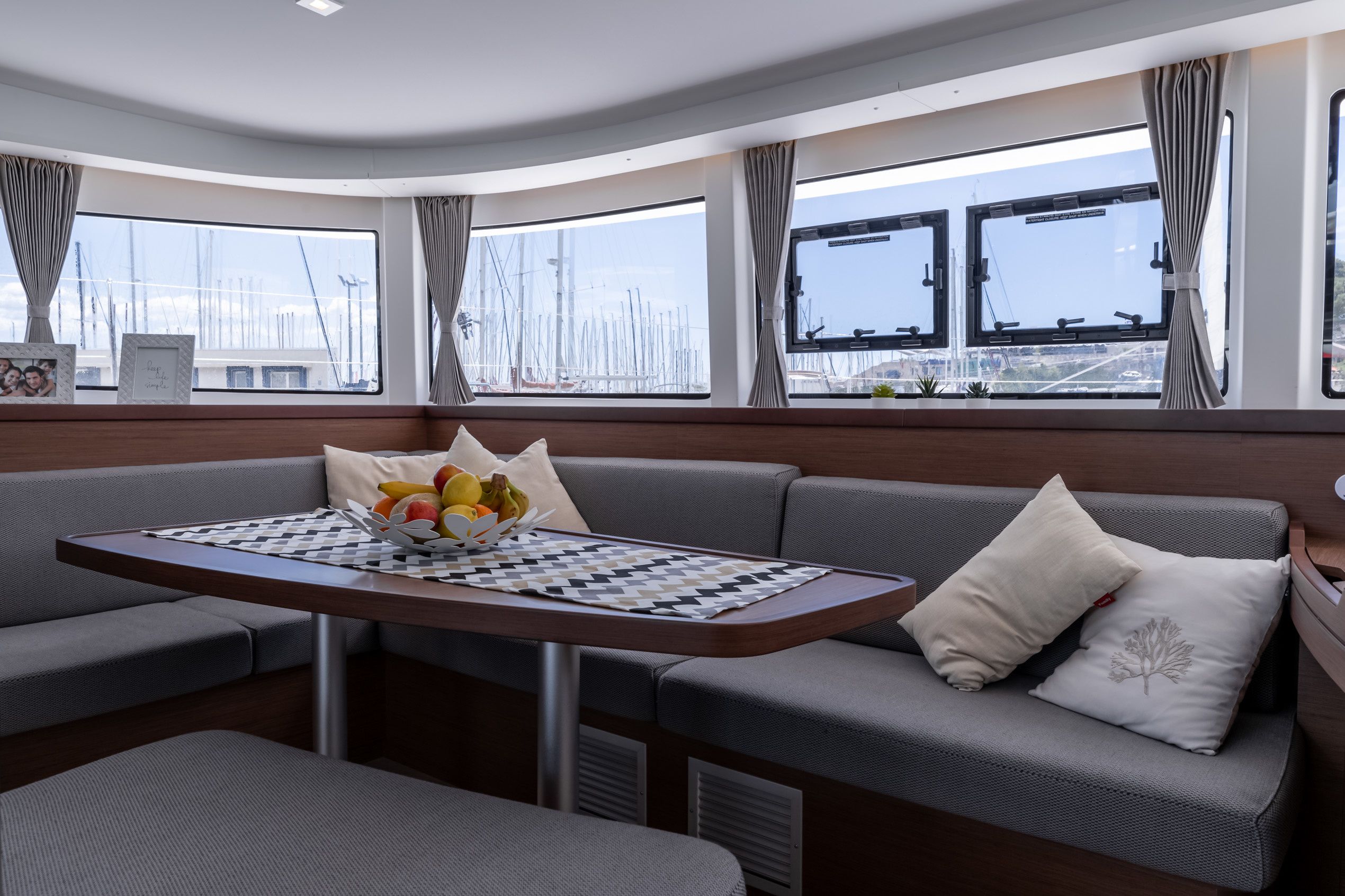 Lagoon 42 | Happy Key