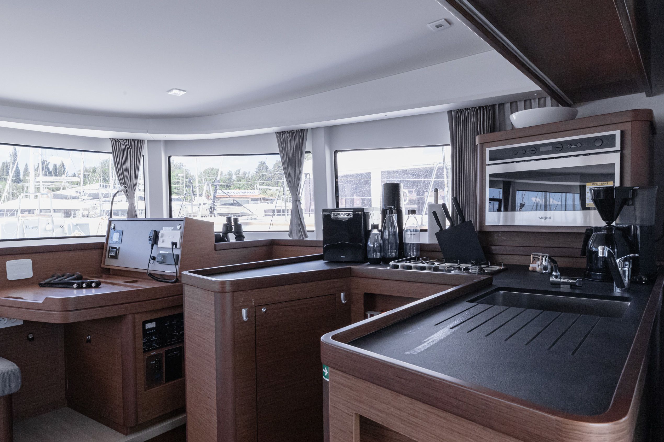 Lagoon 42 | Happy Key