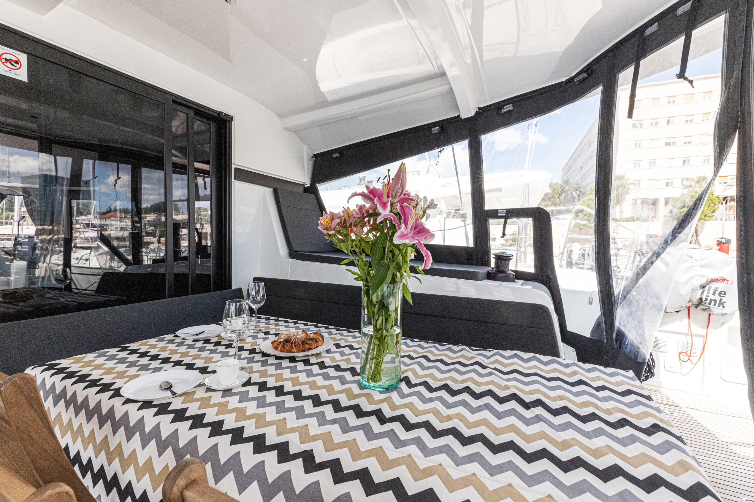 Lagoon 42 | Happy Key